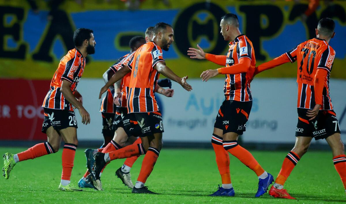 Εθνικός Άχνας - ΑΠΟΕΛ 2-2: Τον γλίτωσε στο 90+4' ο Ντράζιτς στο «Δάσος», αλλά... thumb