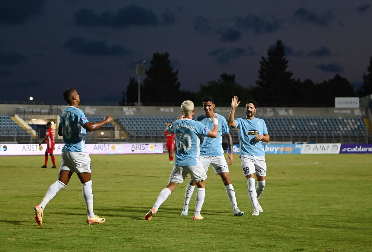 ΒΙΝΤΕΟ: Η γκολάρα του Ζάιρο για το 2-0 thumb
