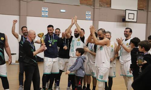 Πρωταθλήτρια στη silver κατηγορία του Χειμερινού μπάσκετ η EAK! thumb