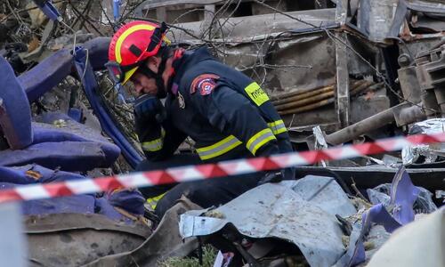 Σύγκρουση τρένων στα Τέμπη: Αποθεώθηκε ο προπονητής του ΠΑΟΚ... thumb