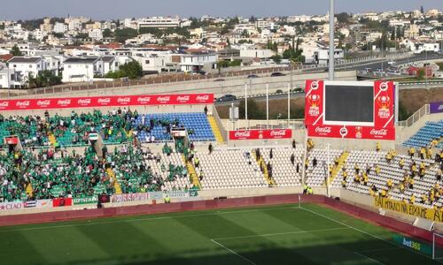 Βίντεο ST: Ένταση με ΑΕΛίστες και Ομονοιάτες πριν την έναρξη του τελικού! thumb