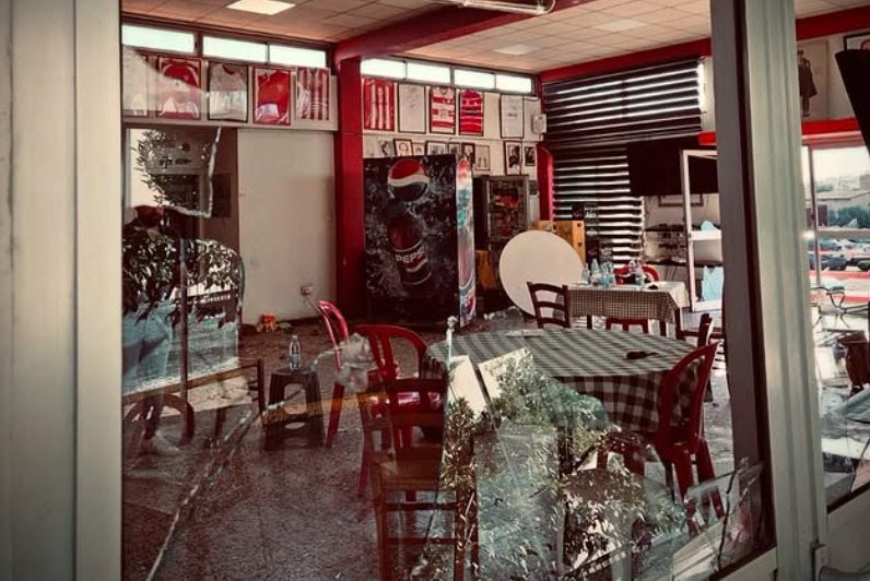 «Καμία συμπλοκή φιλάθλων, ξεκάθαρα δολοφονική επίθεση...» thumb