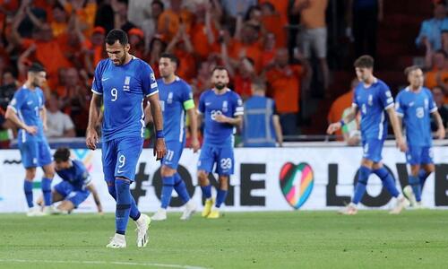 Απότομη προσγείωση και ήττα με κατεβασμένα χέρια thumb