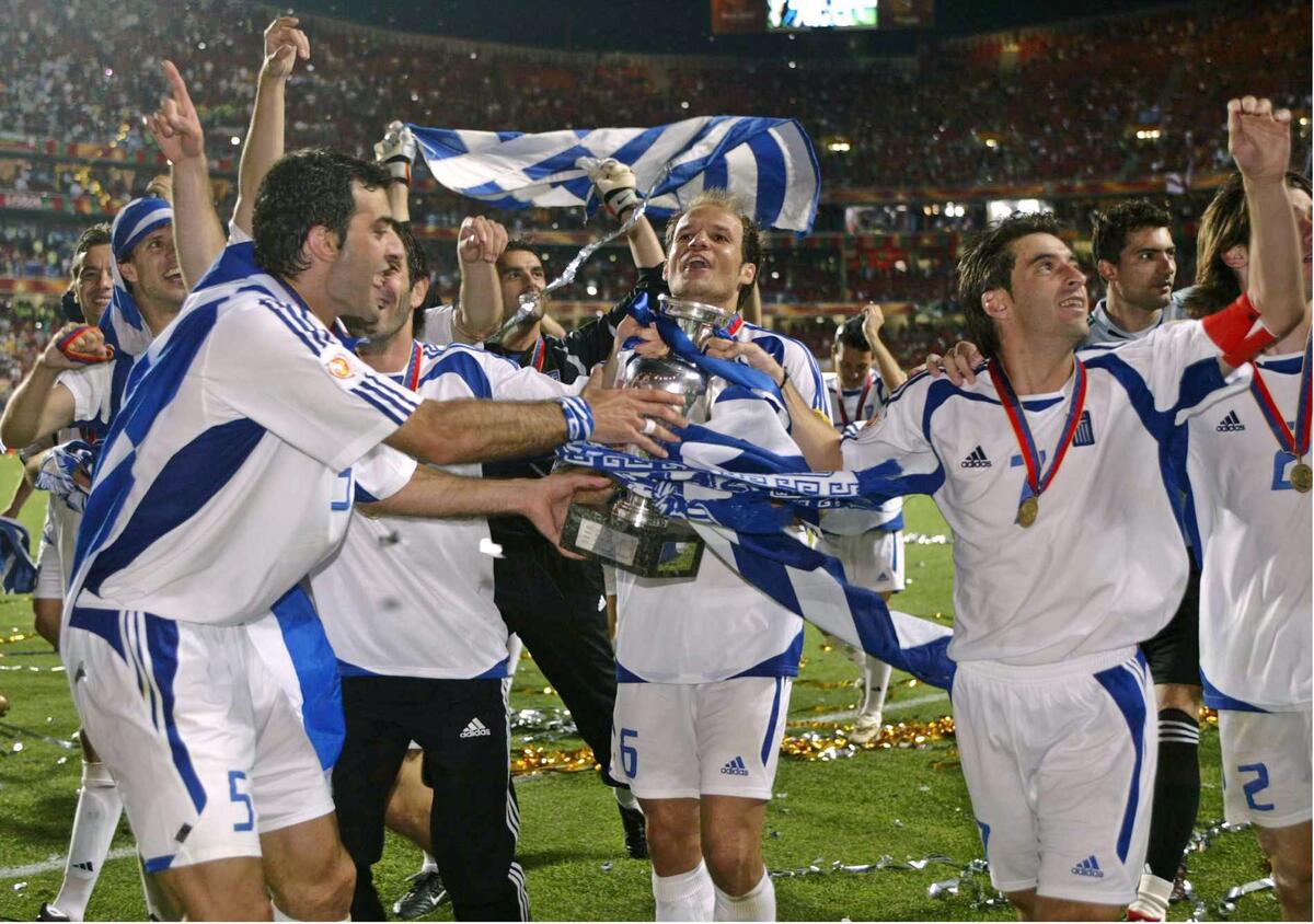 Euro retro Το 8ο θαύμα είναι Ελληνικό (videos) thumb