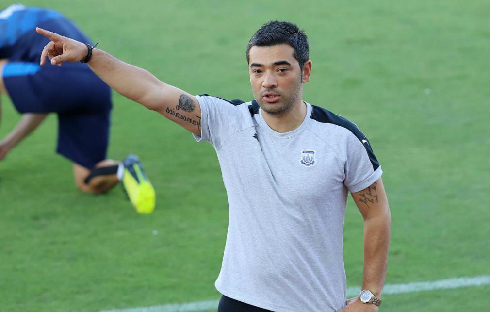 «Το λυπηρό είναι πως κερδίζουμε μέσα έξω εδώ και 2 μήνες, αλλά...» thumb