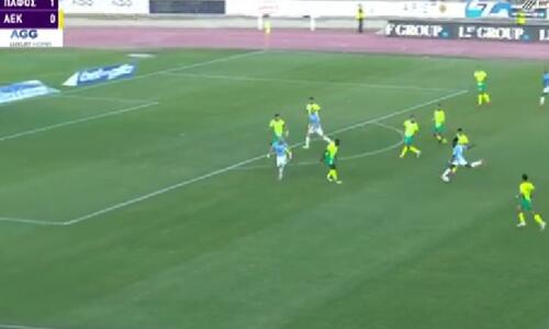 ΒΙΝΤΕΟ: Φοβερό γκολ ο Κίνα για το 2-0 thumb