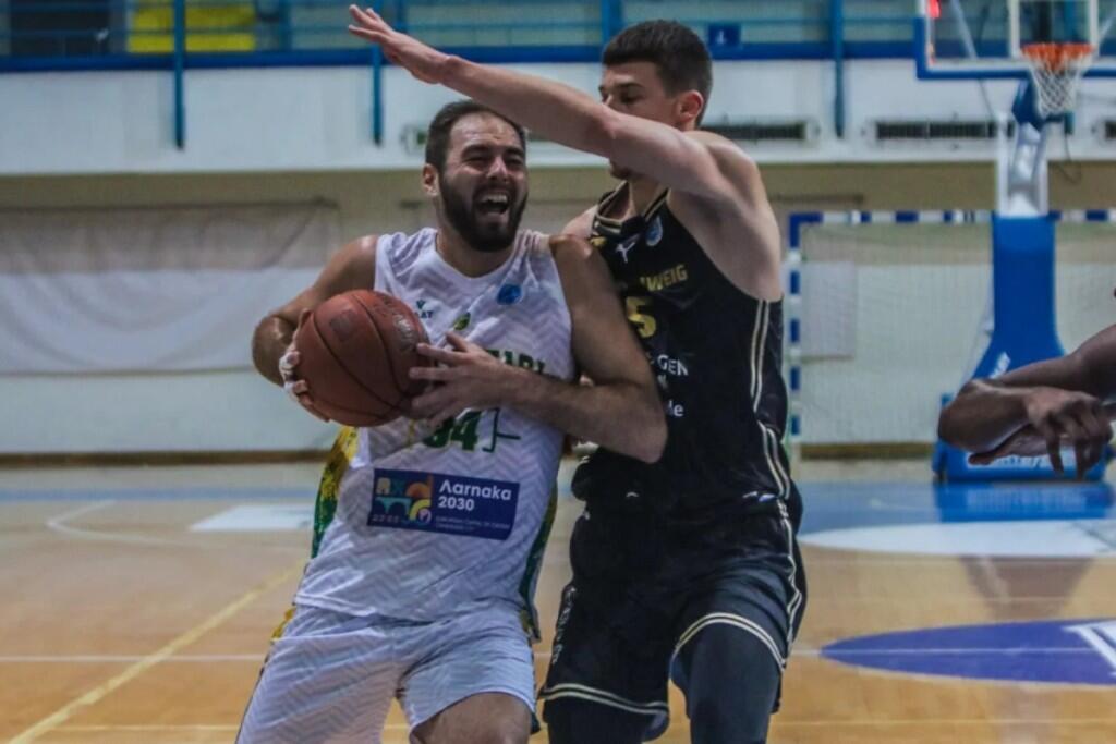 Eντός έδρας ήττα από τη Μπράουνσβαϊγκ Λόβεν για την ΑΕΚ thumb