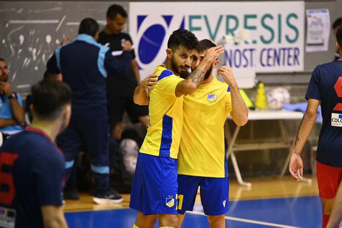 Futsal: Άνετη επικράτηση και για τον ΑΠΟΕΛ (φωτογραφίες) thumb