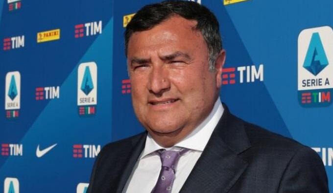 Παραμένει σε κρίσιμη κατάσταση ο γενικός διευθυντής της Φιορεντίνα thumb