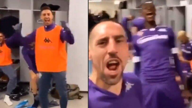 Φιορεντίνα: Το γλέντησε στ' αποδυτήρια του «Juventus Stadium» (vid) thumb
