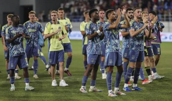 Η απεργία των αστυνομικών έφερε δεύτερη αναβολή σε αγώνα του Άγιαξ thumb