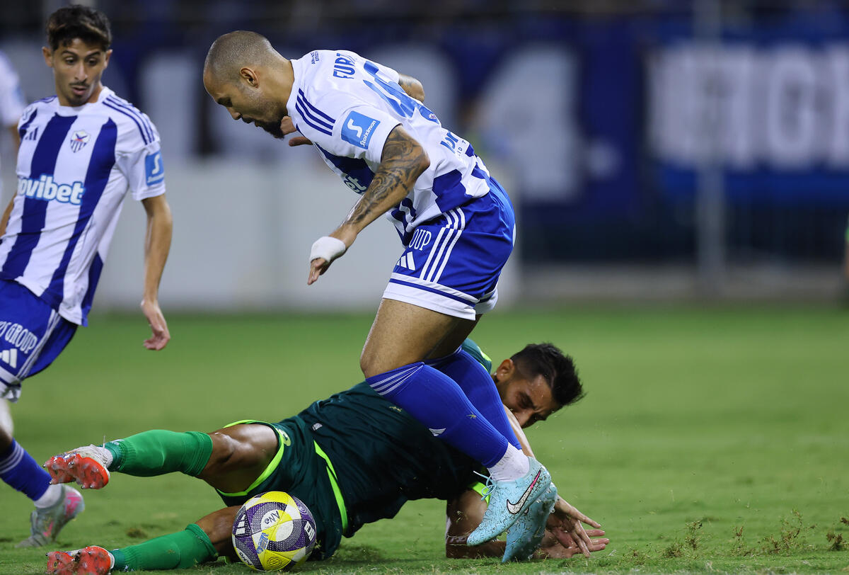 Βίντεο ST: Το 1-0 της Ανόρθωσης με Φουρτάδο thumb