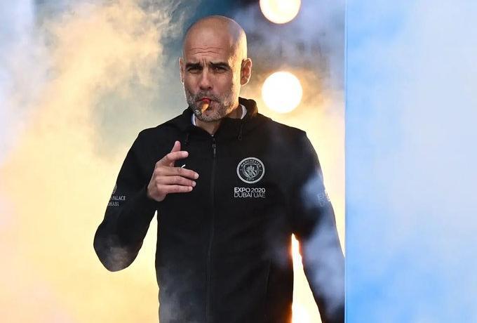 Έχει... σαρώσει τα πάντα: τα 14 ρεκόρ του Γκουαρδιόλα στην Αγγλία thumb