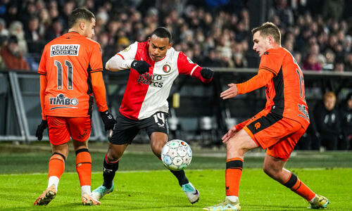 Eredivisie: «Σώθηκε» στις καθυστερήσεις η Φέγενορντ thumb