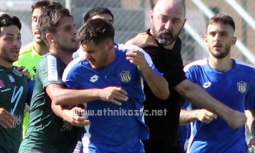 Στο κρατητήριο ο παίκτης που γρονθοκοπήθηκε – Ο δράσης της επίθεσης του έκανε μήνυση thumb