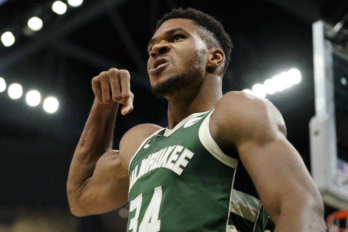ΝΒΑ: Ανετη νίκη για Μπακς με «διπλό» Giannis thumb