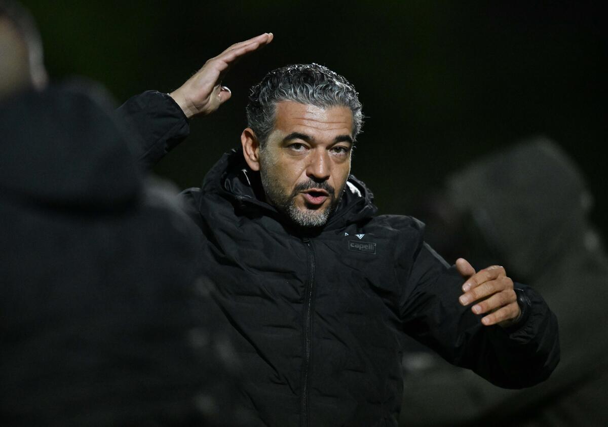 Μαρτίνς: «Αν δεν μπορείς να κερδίσεις καλύτερα να μην χάσεις»  thumb