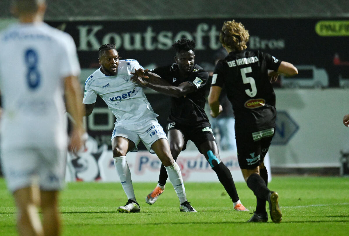 Εθνικός Άχνας - Ομόνοια Αρ 0-0: «Κόλλησαν» στο μηδέν! thumb