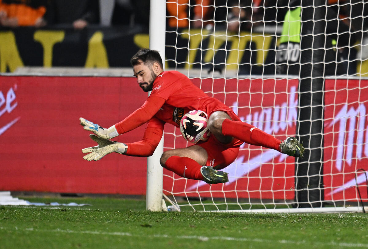 ΑΠΟΕΛ - Πάφος FC 1-1 (4-5 πεν.): Ο Ίβουσιτς την έστειλε στους «4» thumb