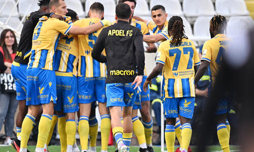 ΑΠΟΕΛ – ΑΕΚ 1-1: Μάγκικο «γαλαζοκίτρινο» πρωτάθλημα! thumb