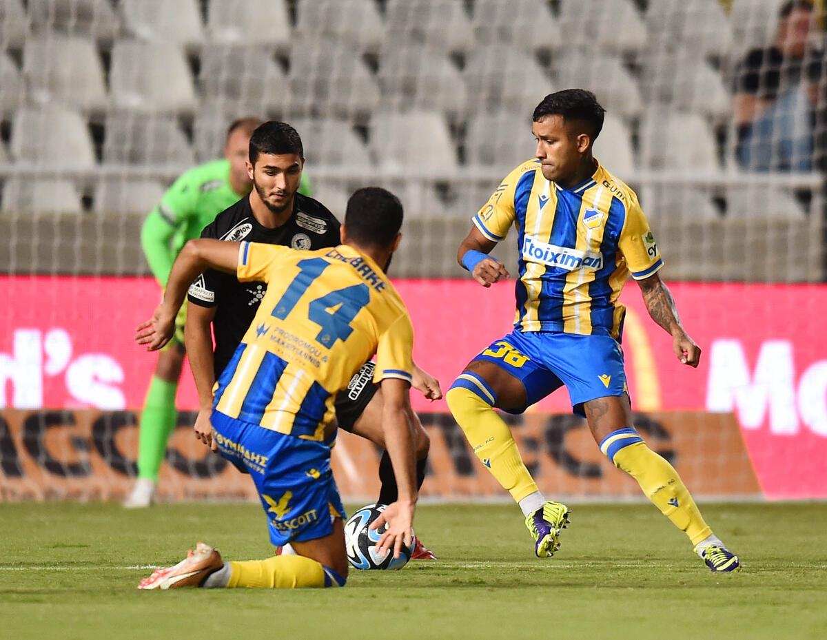 Τελικό: ΑΠΟΕΛ-Εθνικός 5-1 thumb