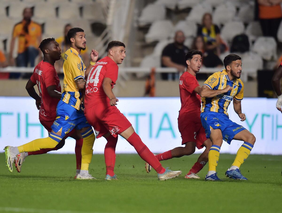 ΤΕΛΙΚΟ: ΑΠΟΕΛ-Νέα Σαλαμίνα 1-0 thumb