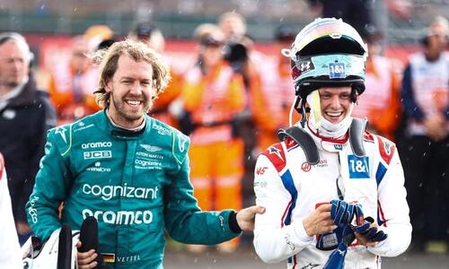Ο Φέτελ «στέλνει» τον Σουμάχερ στην McLaren thumb