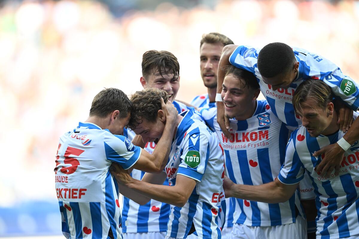 Eredivisie: Νίκη για Χέρενφεν με ανατροπή thumb