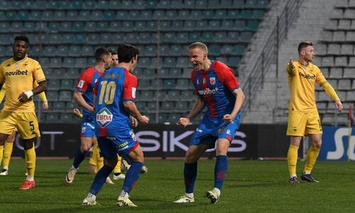 Super League: «Έσβησε» το όνειρο τετράδας για τον Άρη thumb