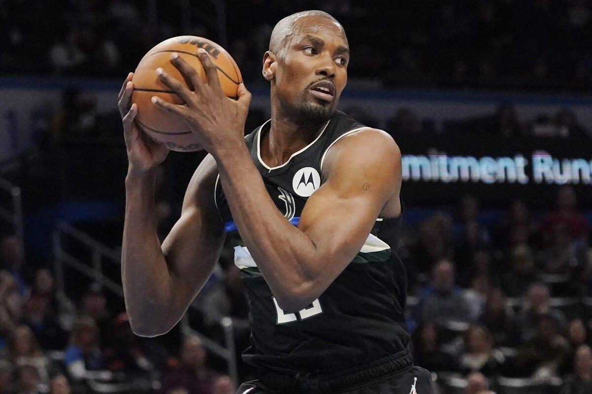 NBA: Απαράδεκτο σχόλιο του Κέντρικ Πέρκινς για Σερτζ Ιμπάκα  thumb