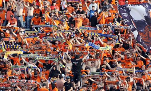 Οι Πορτοκαλί για τα πακέτα... thumb