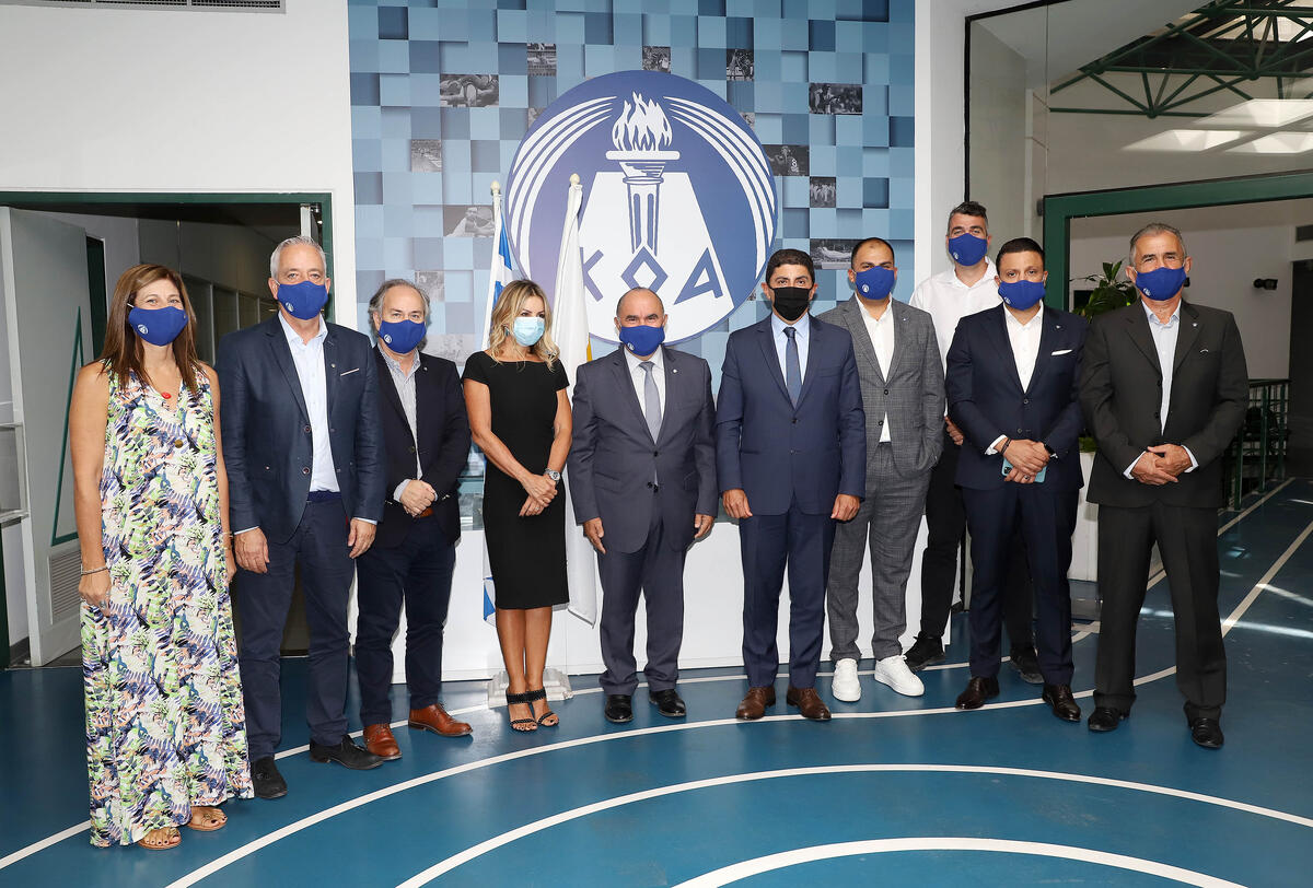 Η επίσκεψη του Υπουργού Αθλητισμού της Ελλάδας στον ΚΟΑ thumb