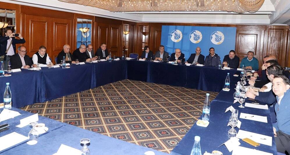 Η ίδια κωλοτούμπα με ακριβώς αντίθετα επιχειρήματα thumb