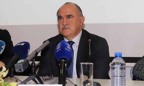 Μιχαηλίδης: «Εντυπωσιάστηκα... το γραφείο μου είναι εκεί που είναι τα πλυντήρια» thumb