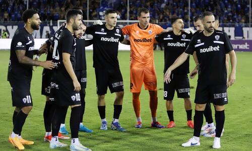 Ο δρόμος είναι μακρύς και μόλις έγινε ακόμα πιο ανηφορικός thumb