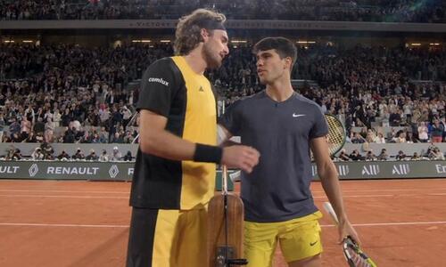 Τρελαμένος Τσιτσιπάς: «Λες και μου έχουν κάνει μάγια, βουντού, είναι απίστευτο» thumb