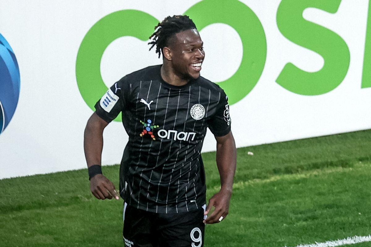 ΟΦΗ - Πανσερραϊκός 4-0: Ξέσπασε στο ονειρικό ντεμπούτο του Δέλλα thumb