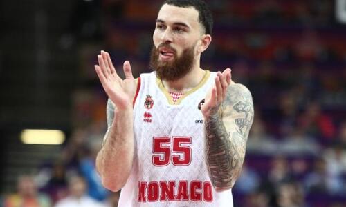 Κι όταν η μπάλα «καίει»: Μάικ Τζέιμς! thumb