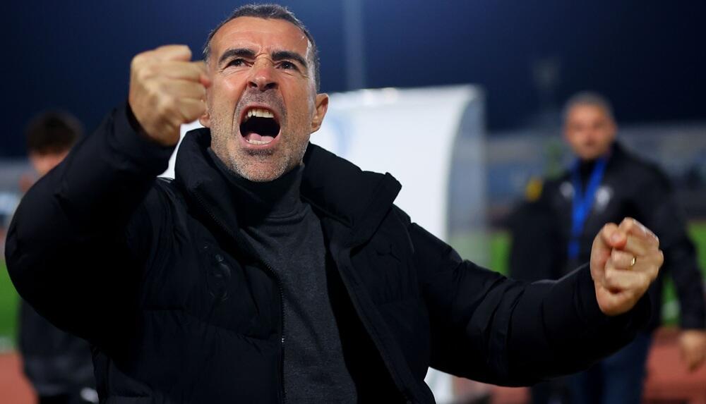 Το κύρος του Καρθέδο και το λάθος της κερκίδας thumb