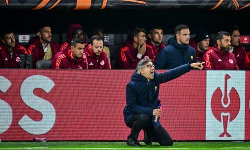 Στην έξοδο ο προπονητής, σκέψεις επιστροφής Ντε Ρόσι thumb