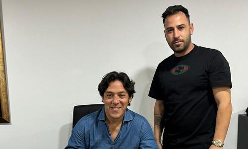 Επίσημο του Καμορανέζι - το συμβόλαιο του (φωτογραφίες) thumb
