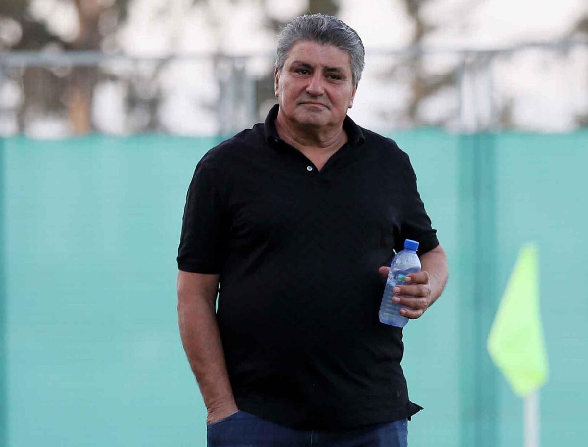 «Κοντά σε στόπερ και δύο μεσοεπιθετικούς, τα πάντα για νίκη με τον ΑΠΟΕΛ» thumb