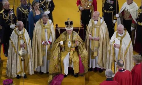 Γι' αυτό έπαιξε ο ύμνος του Τσάμπιονς Λιγκ στη στέψη του Καρόλου! thumb
