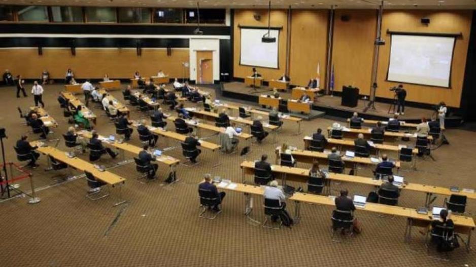 Tο θέμα με τις Ολυμπιακές υποτροφίες πάει στη Βουλή thumb