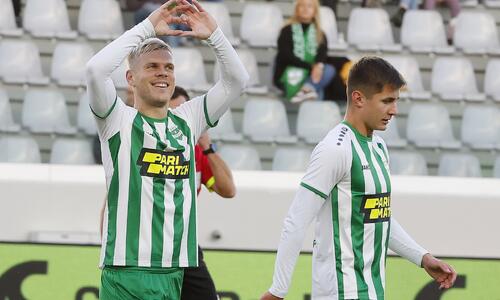«Αν σε είχα προπονητή στα 17-18, θα έπαιζα σε top club» thumb