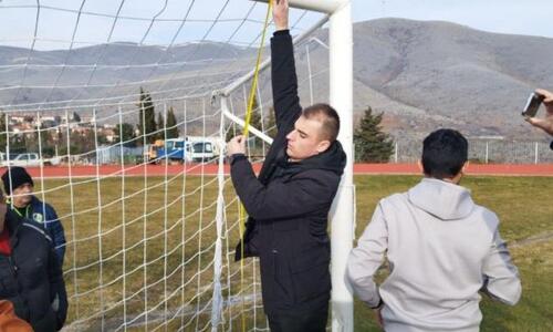 Βγήκαν… μεζούρες: Χαμηλότερη 11 εκατοστά η μια εστία (vid) thumb