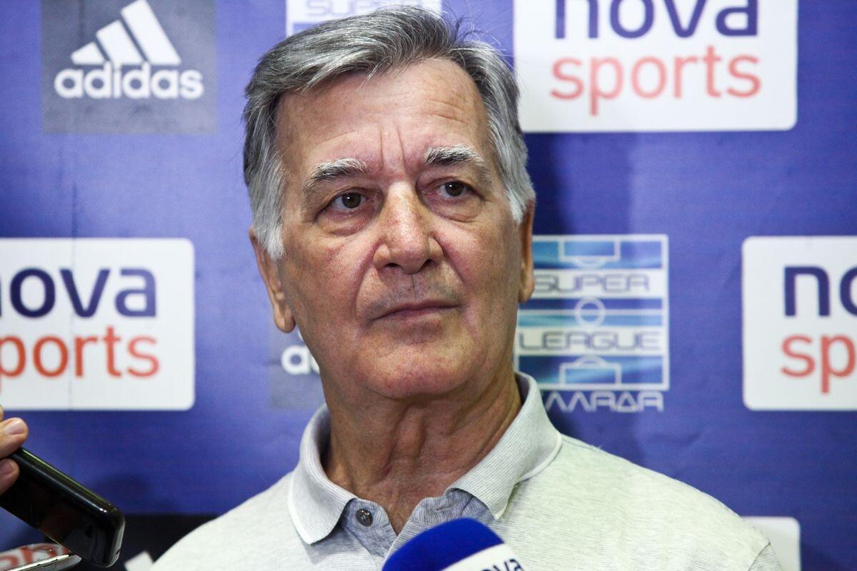 Τέλος εποχής, πούλησε την ομάδα! thumb