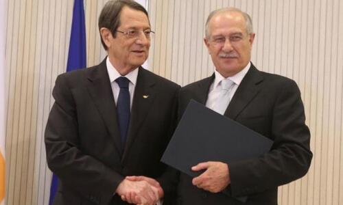 «Ο Παπαχαραλάμπους μου είπε ότι έχει στόχο ζωής να καταστρέψει τον Αναστασιάδη» thumb