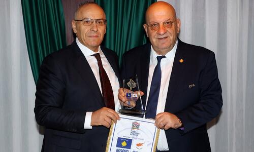 Επίσημη υποδοχή από την ομοσπονδία του Κοσόβου thumb
