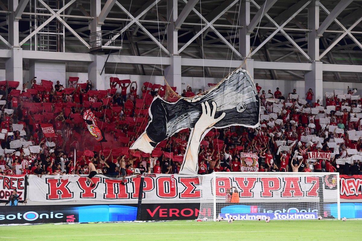 Ολυμπιακός / Το ευχαριστώ στον κόσμο του στην Κύπρο! thumb